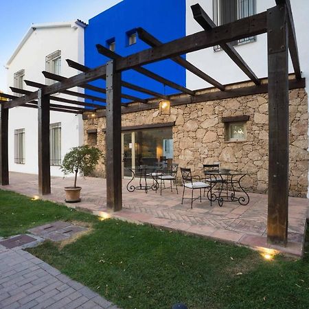Las Aguas Del Arbuniel Con Pista De Padel Exteriér fotografie