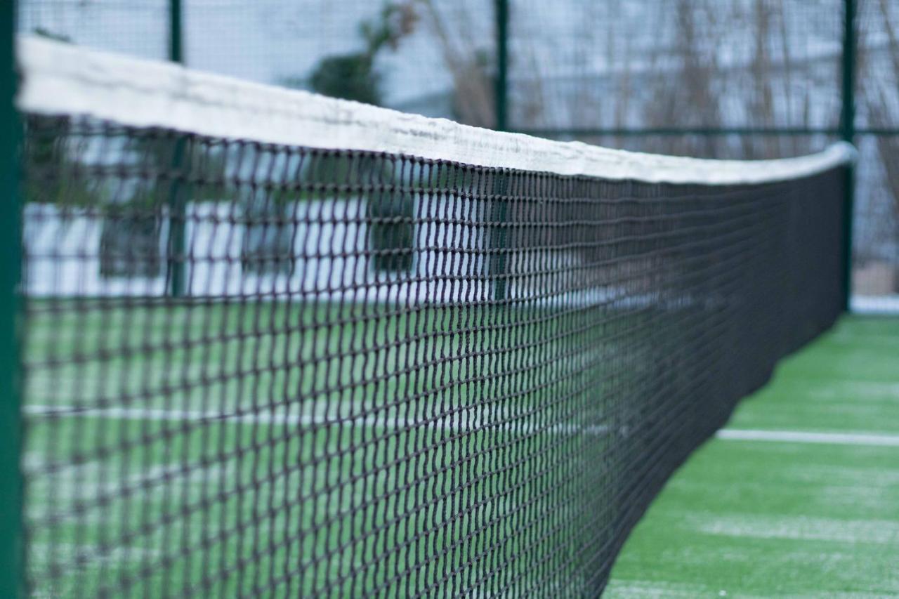 Las Aguas Del Arbuniel Con Pista De Padel Exteriér fotografie